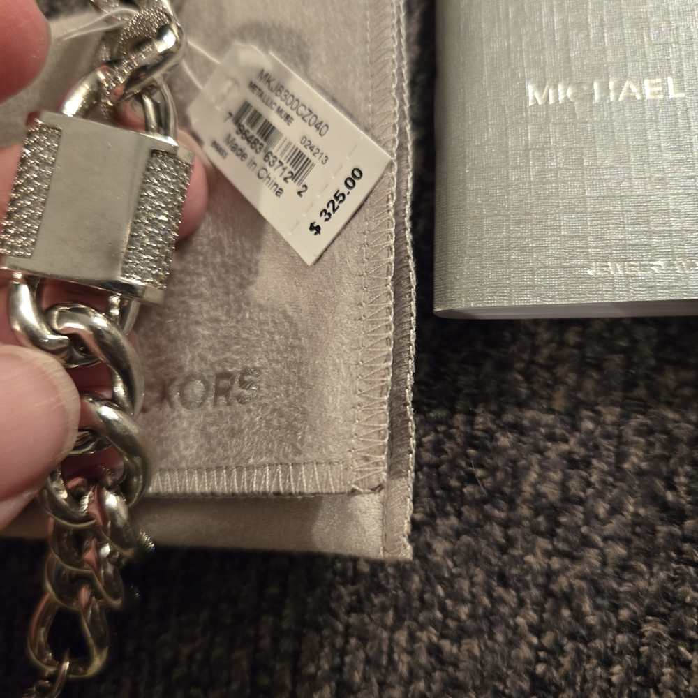Michael Kors Silver Chain Bracelet - Picture 4 of 6